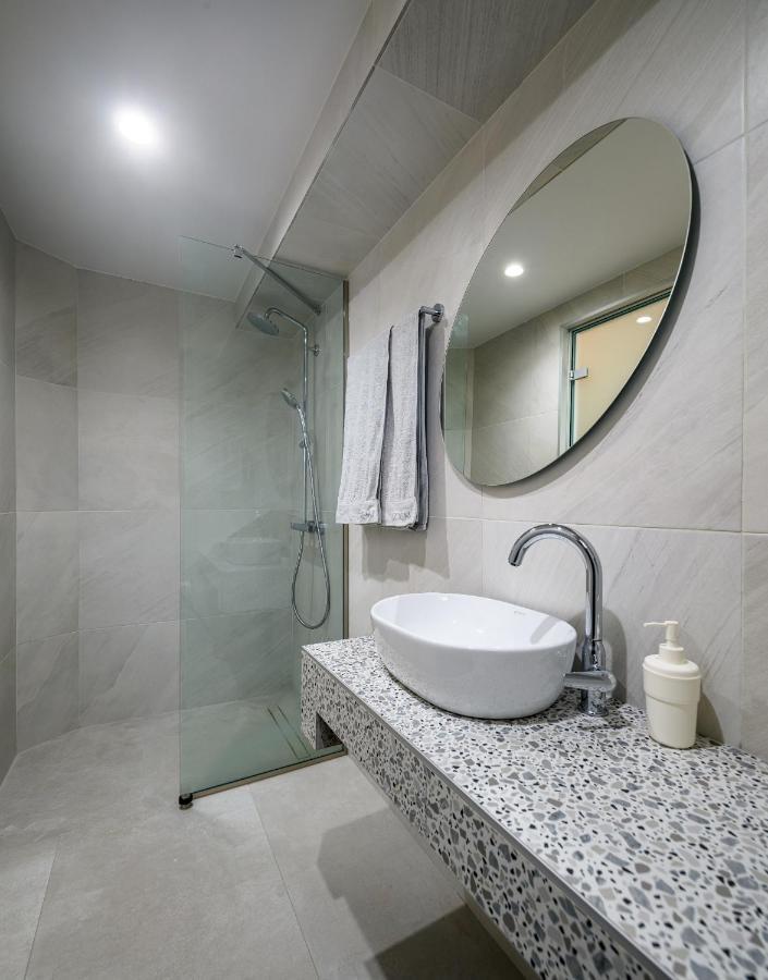 Noa Beachfront Suites Kardamena  외부 사진